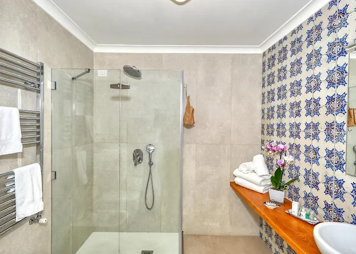 Giardini Luxury בית הארחה קאפרי