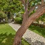 Giardini Luxury Konukevi 4*