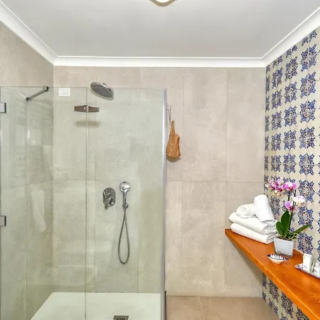 Giardini Luxury بيت ضيافة كابري