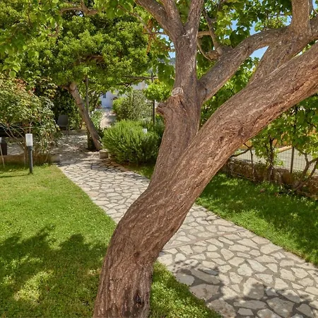 Giardini Luxury Affittacamere *