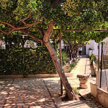 Giardini Luxury Guest house