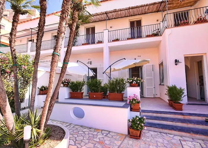 Giardini Luxury Гостевой дом 4*